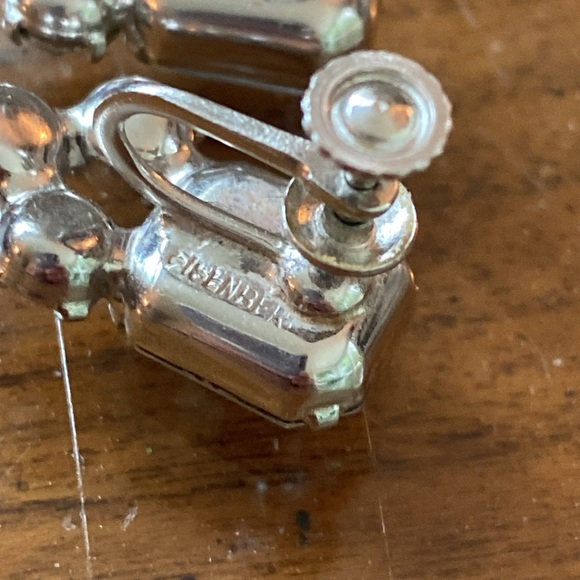 EISENBERG vintage 30s rhinestone screwback earrings - Picture 4 of 6